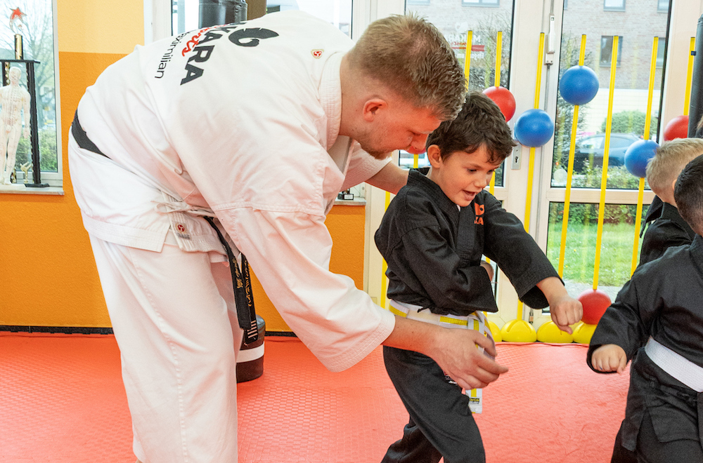 Kick-Point_MAKARA Sports_Selbstverteidigung_Minis